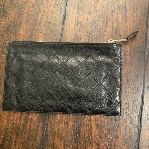Marc Jacobs clutch - Picture 2 of 3